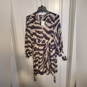 H&M Black and White V-Neck Sundress with Bishop Sleeves